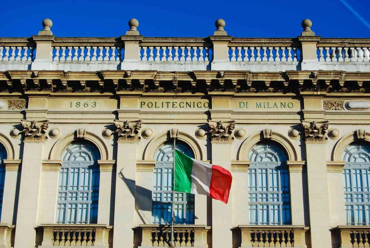 Facciata del Politecnico di Milano, Credits iStockPhoto